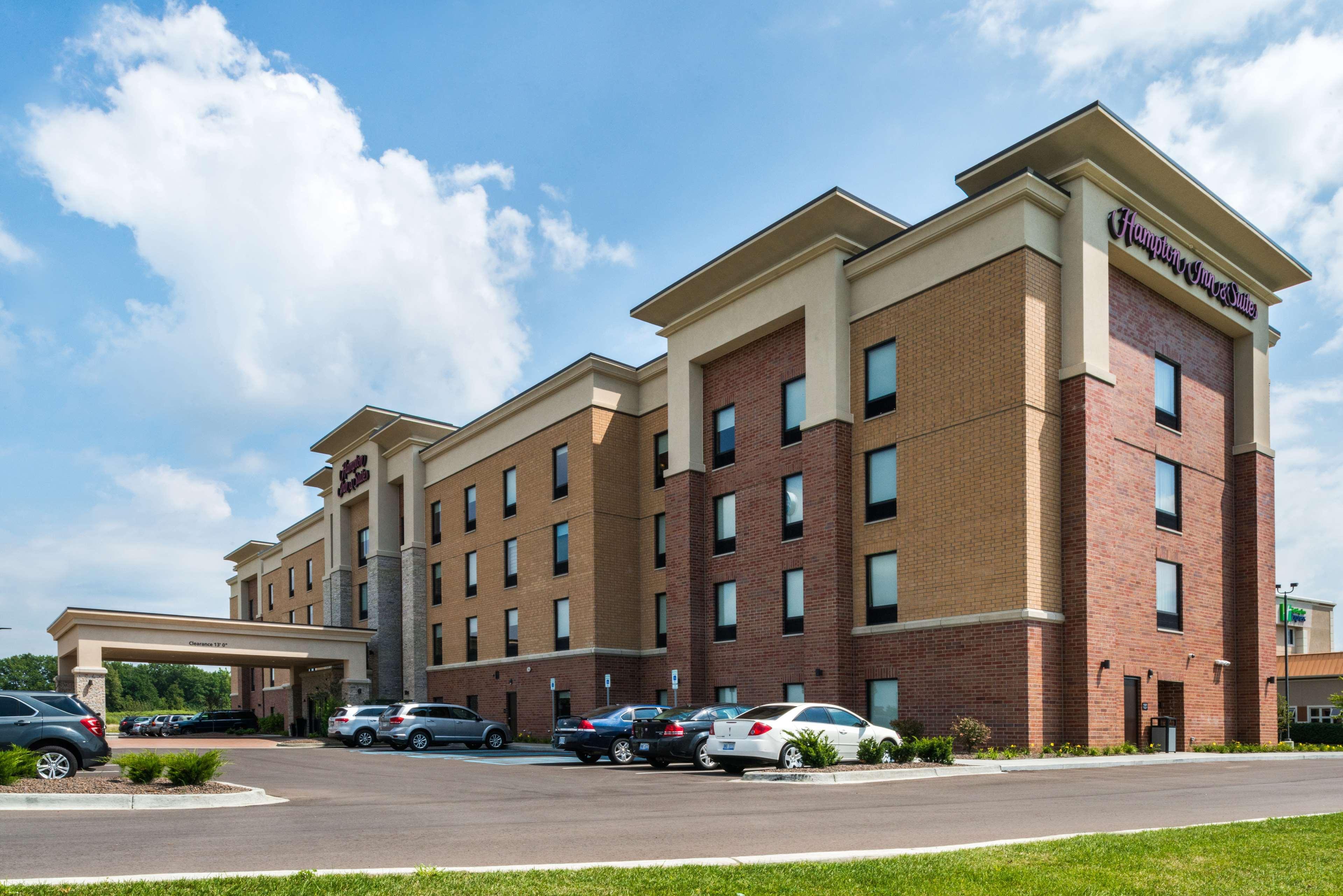 Hampton Inn & Suites Wixom/Novi/Detroit, Mi Exterior photo