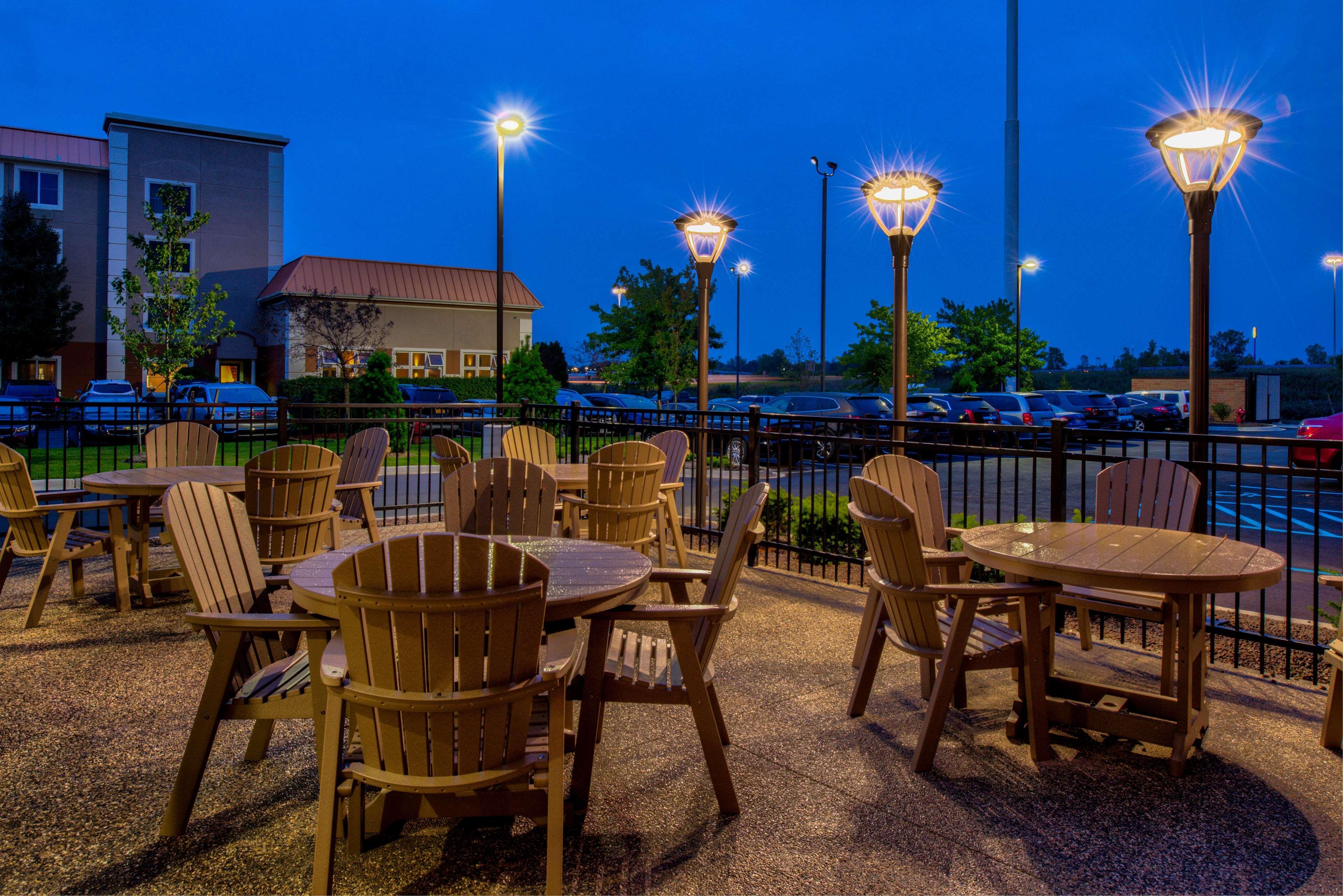 Hampton Inn & Suites Wixom/Novi/Detroit, Mi Exterior photo